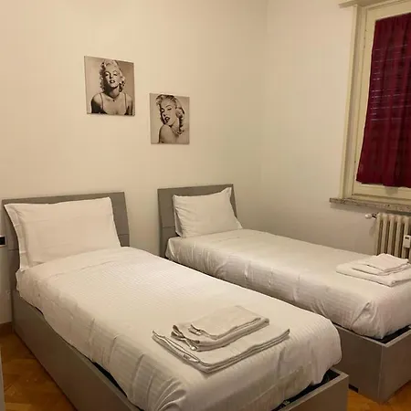 City House Viale Murillo Appartement *